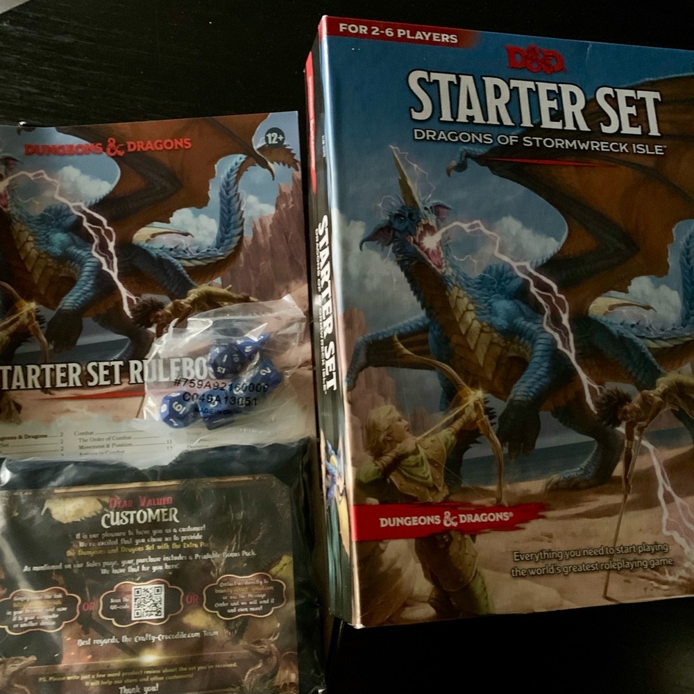 Dungeons & Dragons Starter Set - Dragons of Stormwreck Isle - Picture 2 of 4